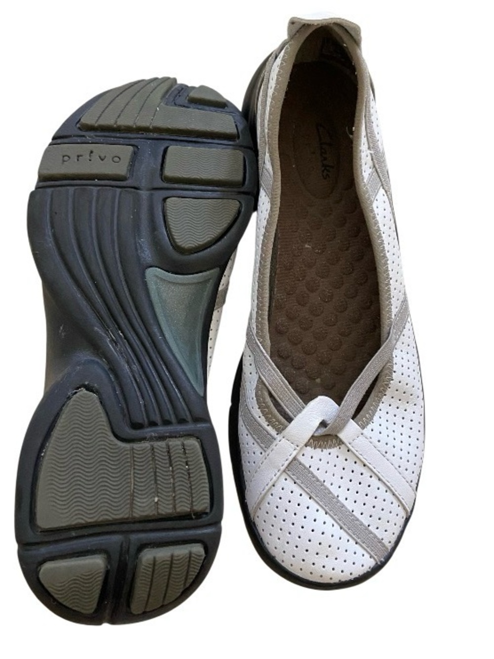 Privo by Clark spin on size 7.5 gentle worn